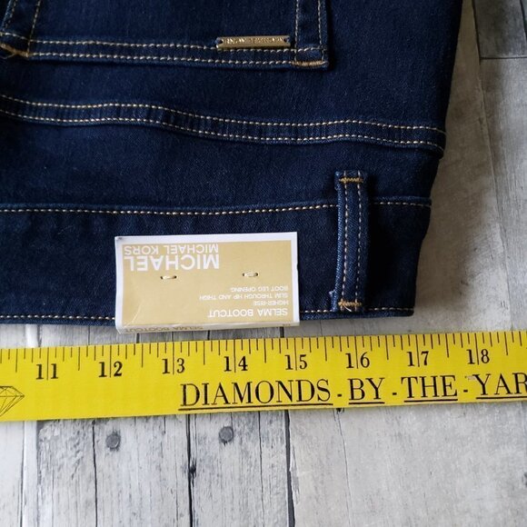 NWT - Michael Kors Women's Selma Bootcut Jeans - Size 14 - Picture 5 of 6